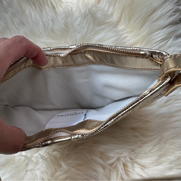 THEMOIRè
Hobo bag - Picture 6 of 7